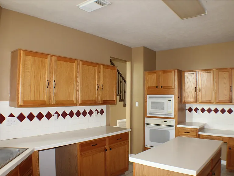 12231 Ashford Park Dr — Photo 14
