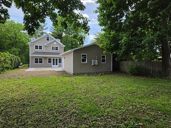 4th image of 27 Forest Rd