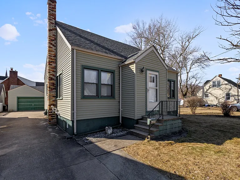 426 Keilman St — Photo 3