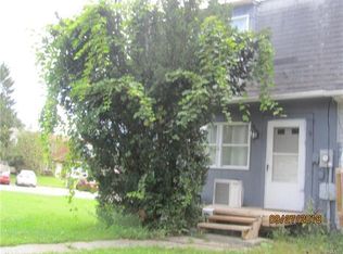 111 Chrystal Dr, Maybrook, NY 12543