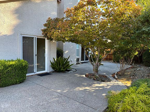 4th image of 3349 Savannah Ct