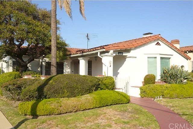 1st image of 3157 W 78th Pl