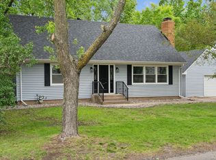 2283 15th Ave E, North Saint Paul, MN 55109