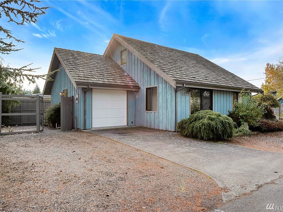 1st image of 4833 Birch Dr