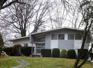 904 Fraser Rd, Erdenheim, PA 19038