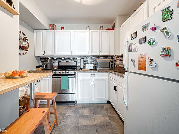 5th image of 3600 N Lake Shore Dr APT 1010