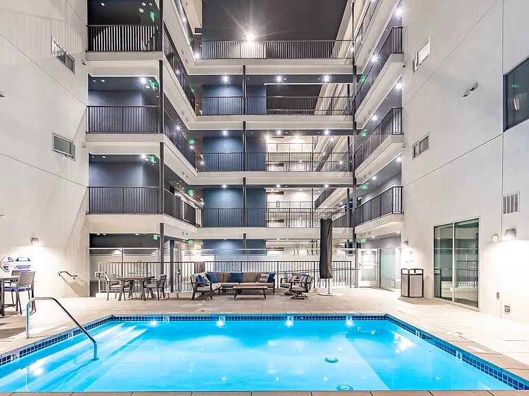 Motor & Tabor Apartments — Photo 18