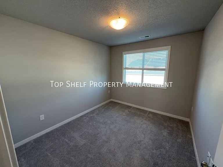 5711 NE Lowell Ln — Photo 6