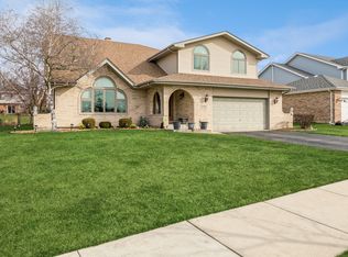 12510 Yorkshire Dr, Homer Glen, IL 60491