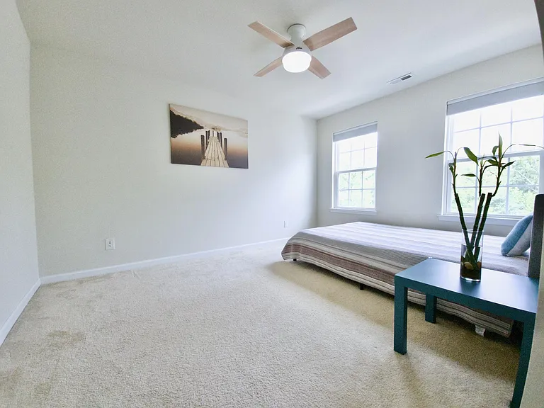 111 Admiral Ln — Photo 18