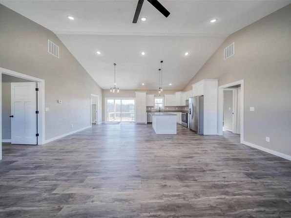 282 Private Drive 7288, Newburg, MO 65550