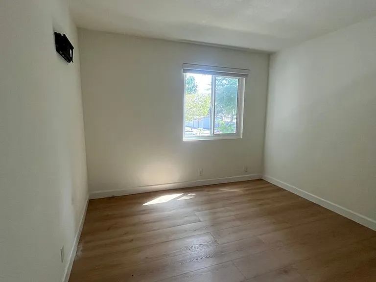 21372 Brookhurst St #127 — Photo 10