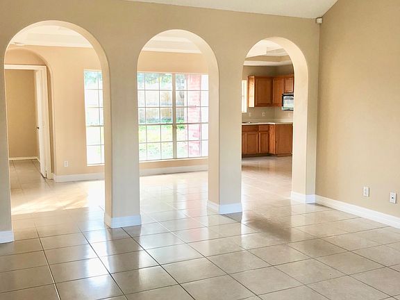 2nd image of 3801 Toucan Ave