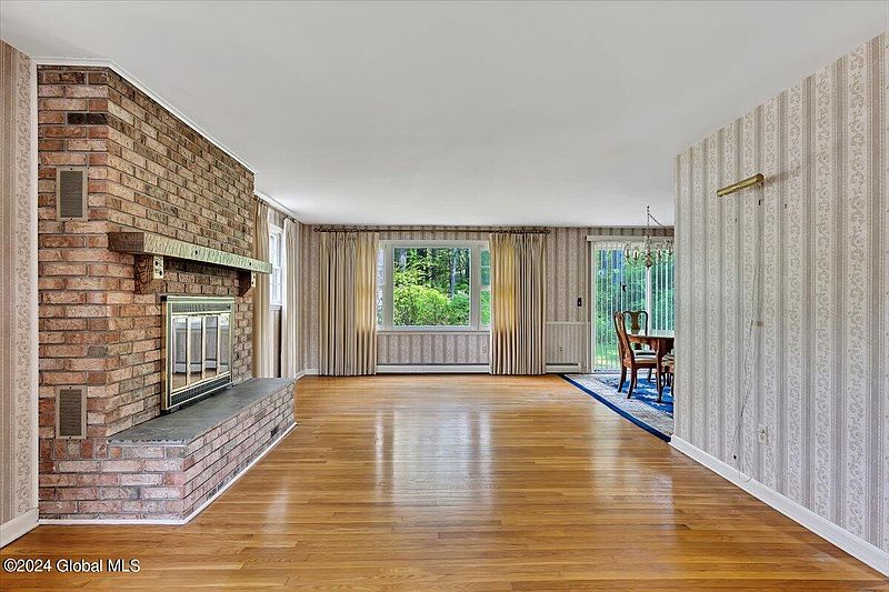 5th image of 3 Nottingham Drive
