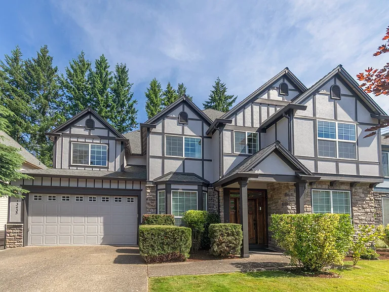 13435 NW Payne Dr — Photo 1