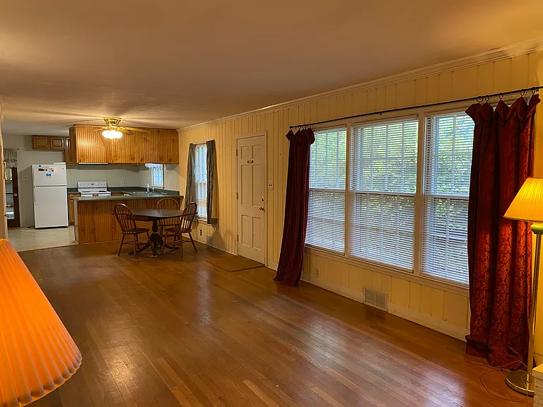 3722 Crosland Rd — Photo 7