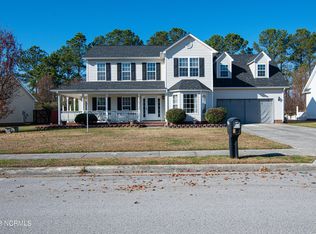 107 Grantham Ln, Jacksonville, NC 28546