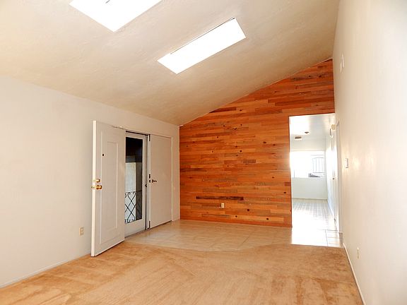 2nd image of 10723 Esmeraldas Dr