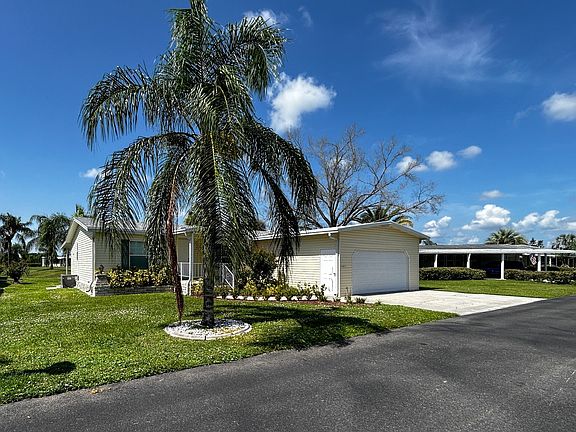 2nd image of 628 El Adobe Dr #628