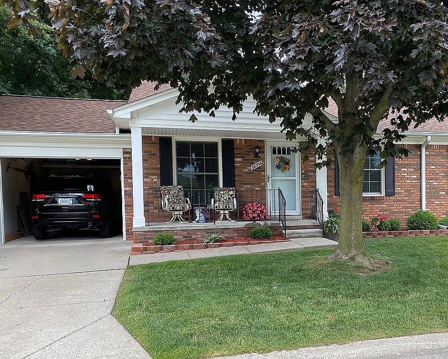 1st image of 38396 Maple Forest Blvd W #85