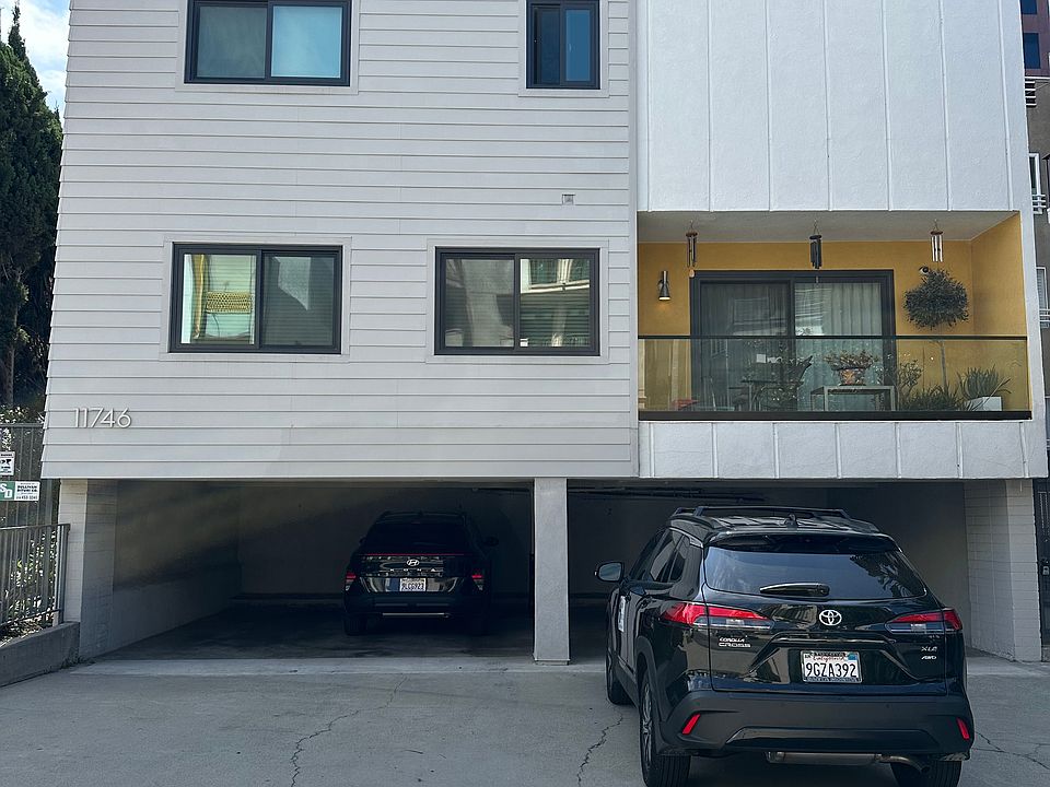 1st image of 11746 Goshen Ave APT 03