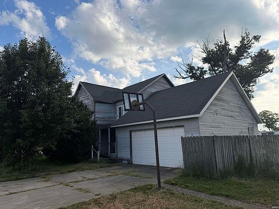 2nd image of 8309 W Smith St