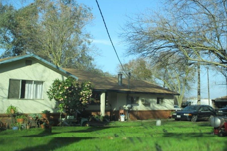 2nd image of 10161 Major Rd