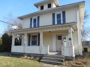 1106 N Burnett Rd, Springfield, OH 45503