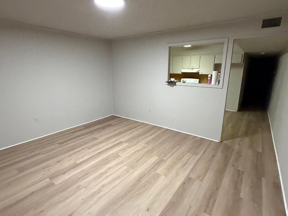 2nd image of 209 Mill St #209