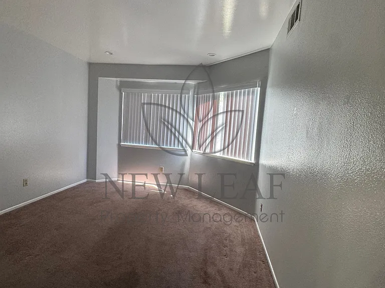 831 Carlton Privado — Photo 20