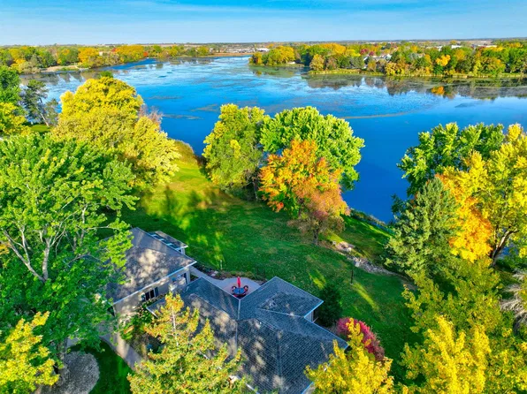 1416 County Road K, New Richmond, WI 54017
