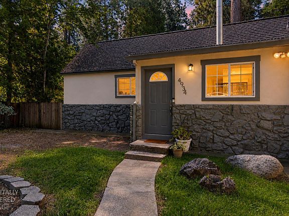 3rd image of 4934 Cedar Dr