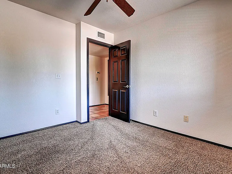 14004 N Sussex Pl — Photo 25
