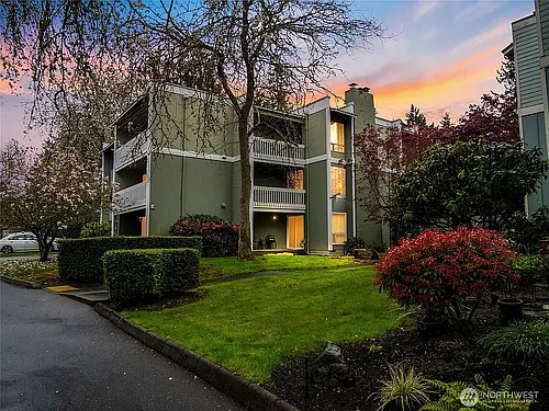 7425 Ruby Dr SW #E1 Photo 1 7425 Ruby Dr SW #E1 Photo 1