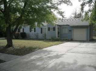 5916 NW 43rd St, Warr Acres, OK 73122