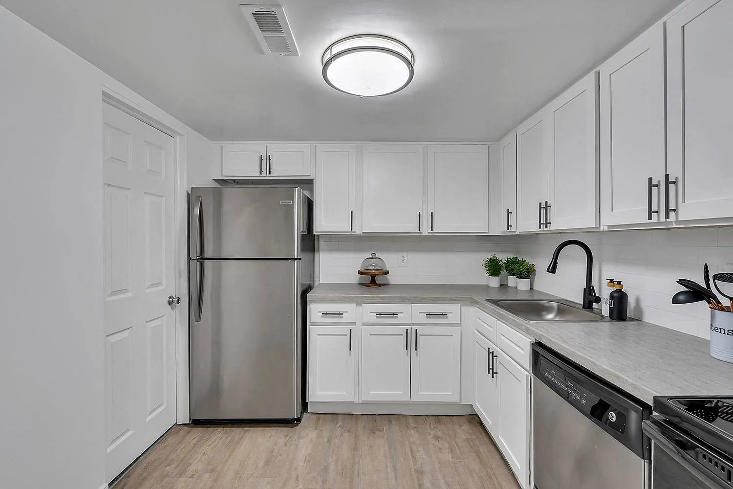 Townhomes at Gateway — Photo 1