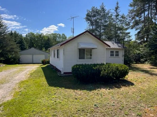 10243 S Straits Hwy, Wolverine, MI 49799