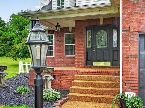 5th image of 128 Cody Ct