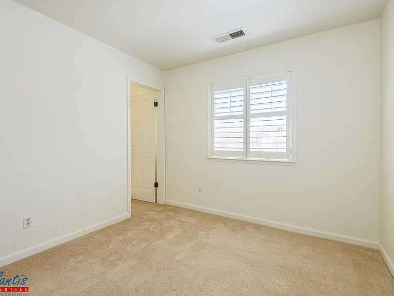3931 Mosher Dr — Photo 13
