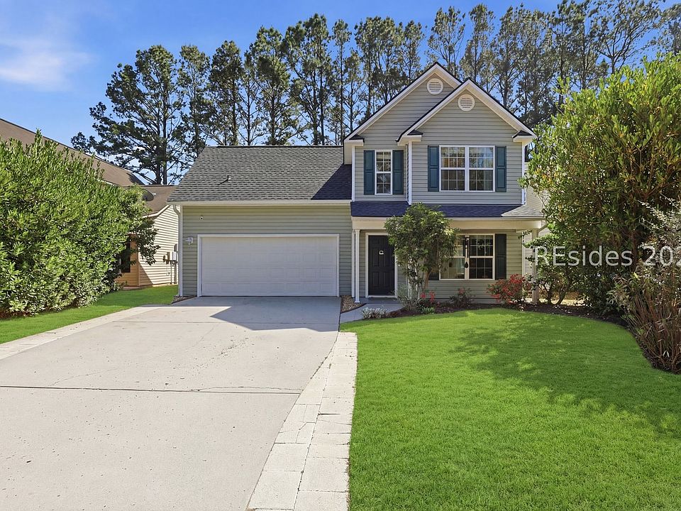 1st image of 36 Sandy Pointe Dr