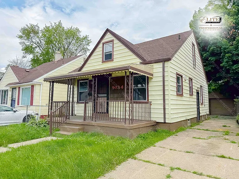 9134 Winthrop St — Photo 29