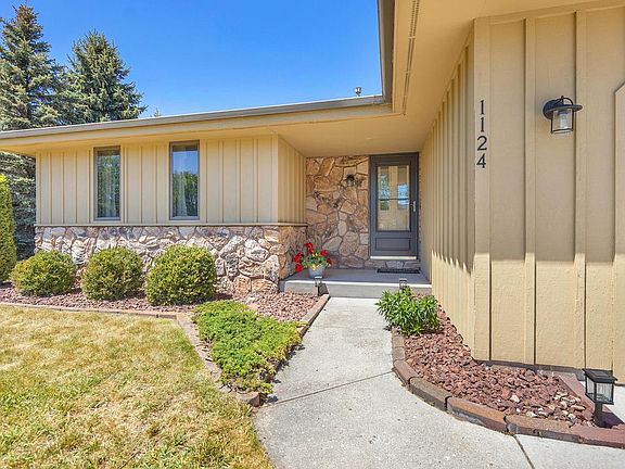 5th image of 1124 Sommer DRIVE