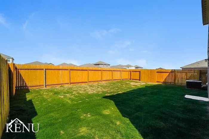 117 Fox Glen Trl — Photo 18