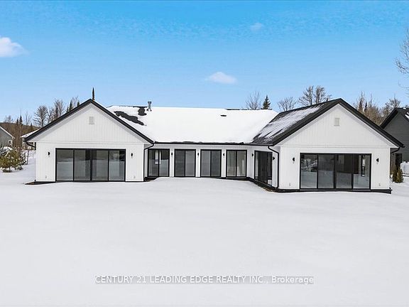 2nd image of 40 Bancroft Ridge Dr