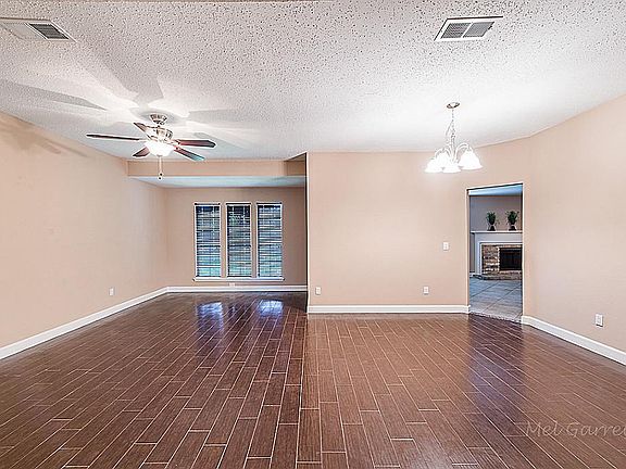 4th image of 8102 Pine Falls Dr