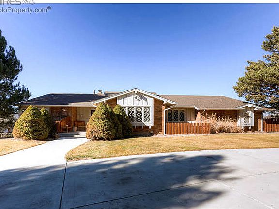 2nd image of 153 Vaquero Dr