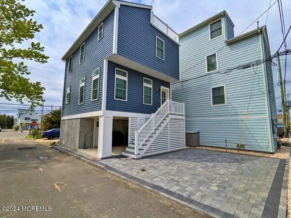 32 E Surf Way, Lavallette, NJ 08735