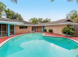 6030 Valkeith Dr, Houston, TX 77096