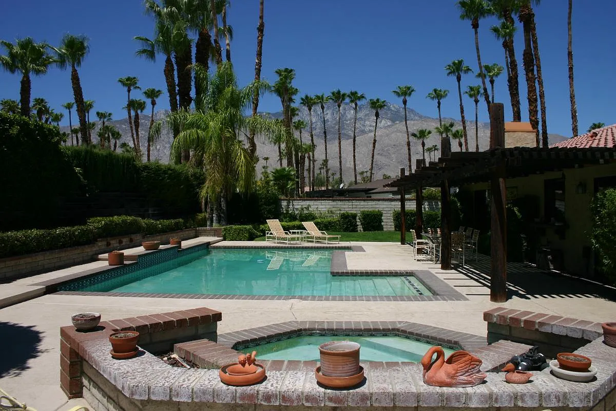 3177 E Cajon Circle — Photo 4