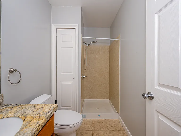 481 Monterey Blvd #A — Photo 12